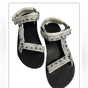 YOCCI Women's Original Sport,Hiking Sandal with Arch Support Yoga Mat 9.5/41 NWT